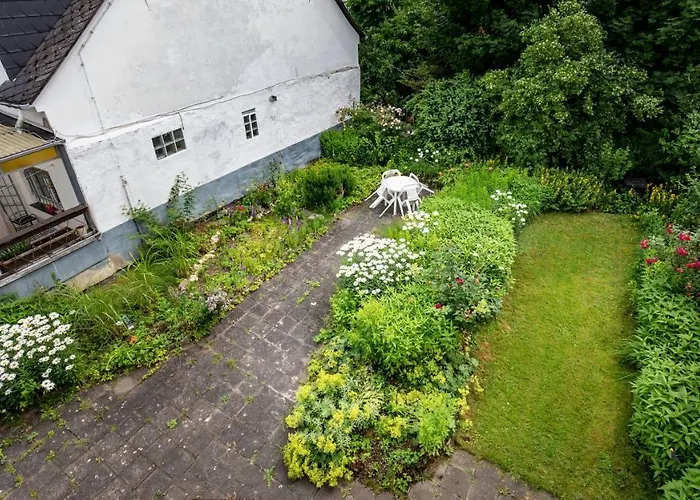 Hinter Burg, Haus Mit Garten Сasa de vacaciones *